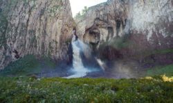 Водопад Каракая-Су: Величественная жемчужина Кавказа