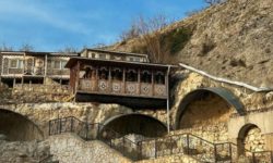 Затерянный мир Качи-Кальона: погружение в средневековую историю Крыма